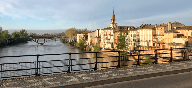 F60B9CE5-1984-4E54-A625-D638A4AC410F