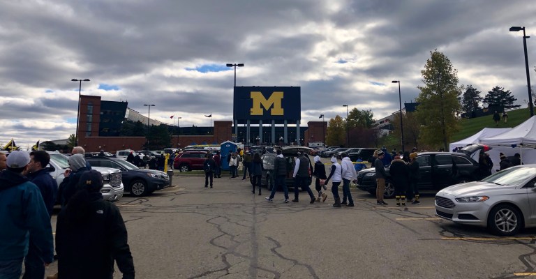 CF094F99-E0FF-4F58-B7BC-FB12413FB31B