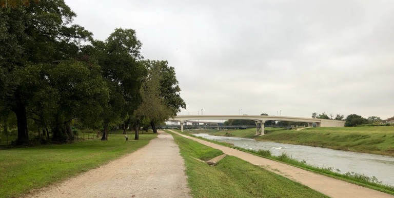 D425F7BE-F023-4C6C-87A0-9D22C7D58C93