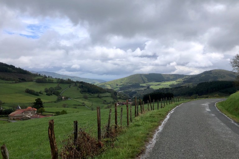 2E3F9CFA-91C0-4210-8DF7-2EFC5D745372