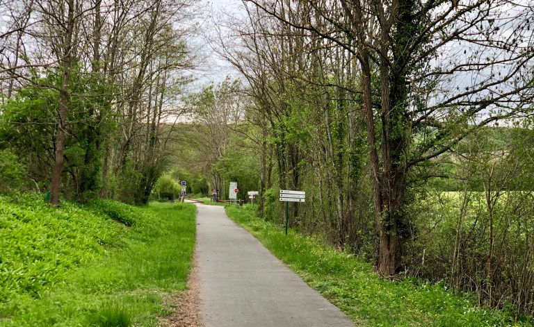 30B72CFB-C77D-421B-A940-2E4328D03AE9