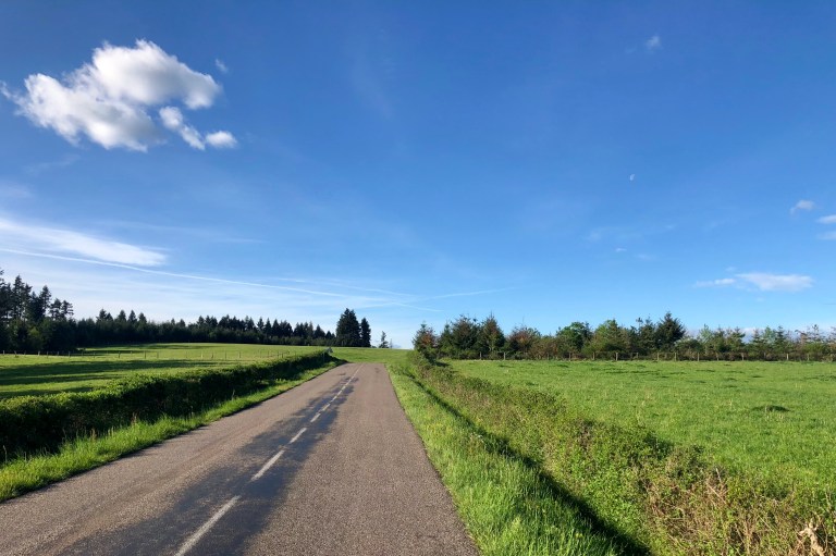 4B8C795F-B4B8-4A97-B3E2-853EDEE25E0D