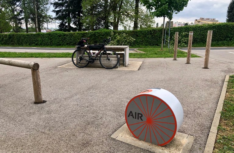 5E517C69-C669-4990-A5F0-2D061B60CCDD