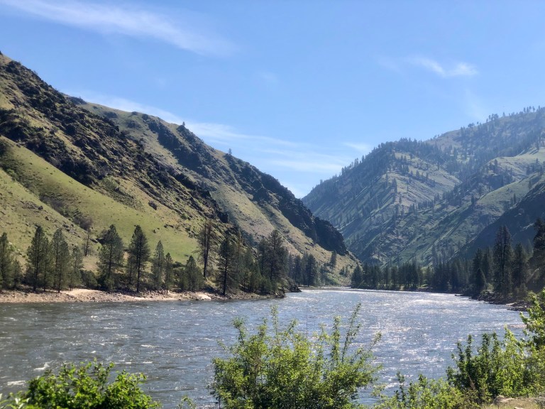 8C198B9D-042C-4107-B35E-45D7A01E1419