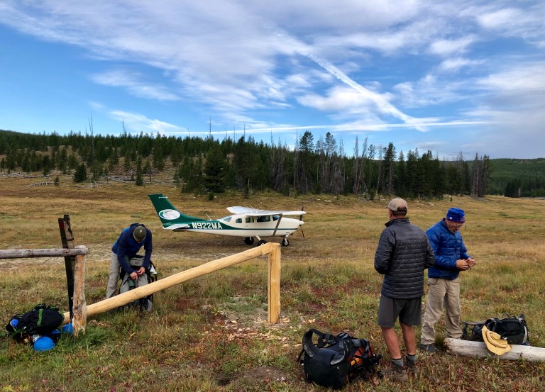 7F607D30-2134-4ED3-A65C-8F98EE2DD8E3